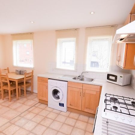 Town Or Country - Clench Street Appartement Southampton Buitenkant foto